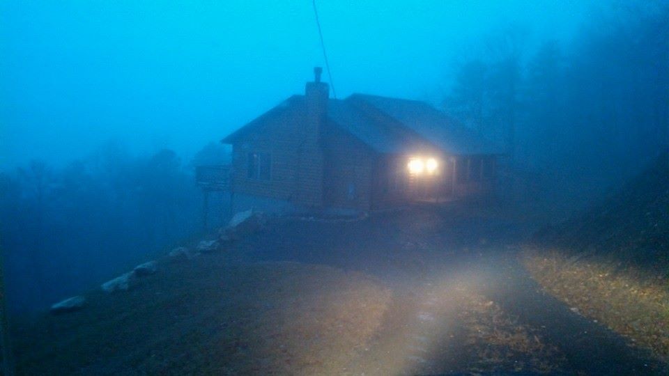 Winter has arrived on the mountain. Snows in December and early January are the prettiest, because of the beautiful Christmas lights. Tis the season!