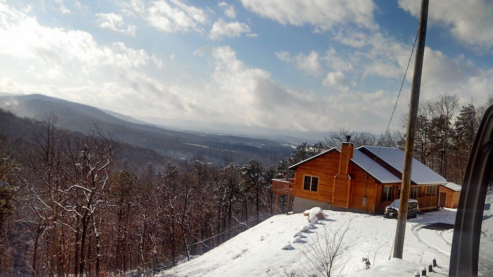 Winter has arrived on the mountain. Snows in December and early January are the prettiest, because of the beautiful Christmas lights. Tis the season!