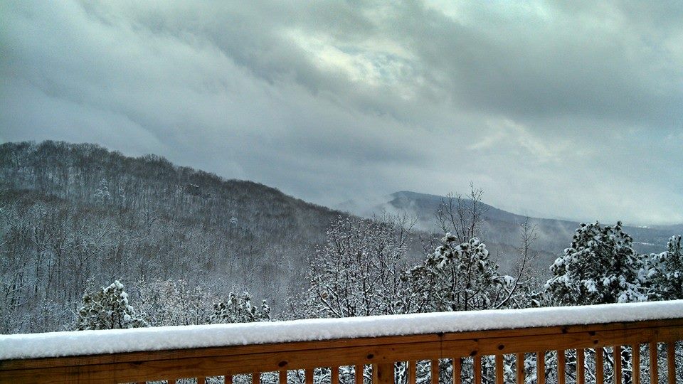 Winter has arrived on the mountain. Snows in December and early January are the prettiest, because of the beautiful Christmas lights. Tis the season!