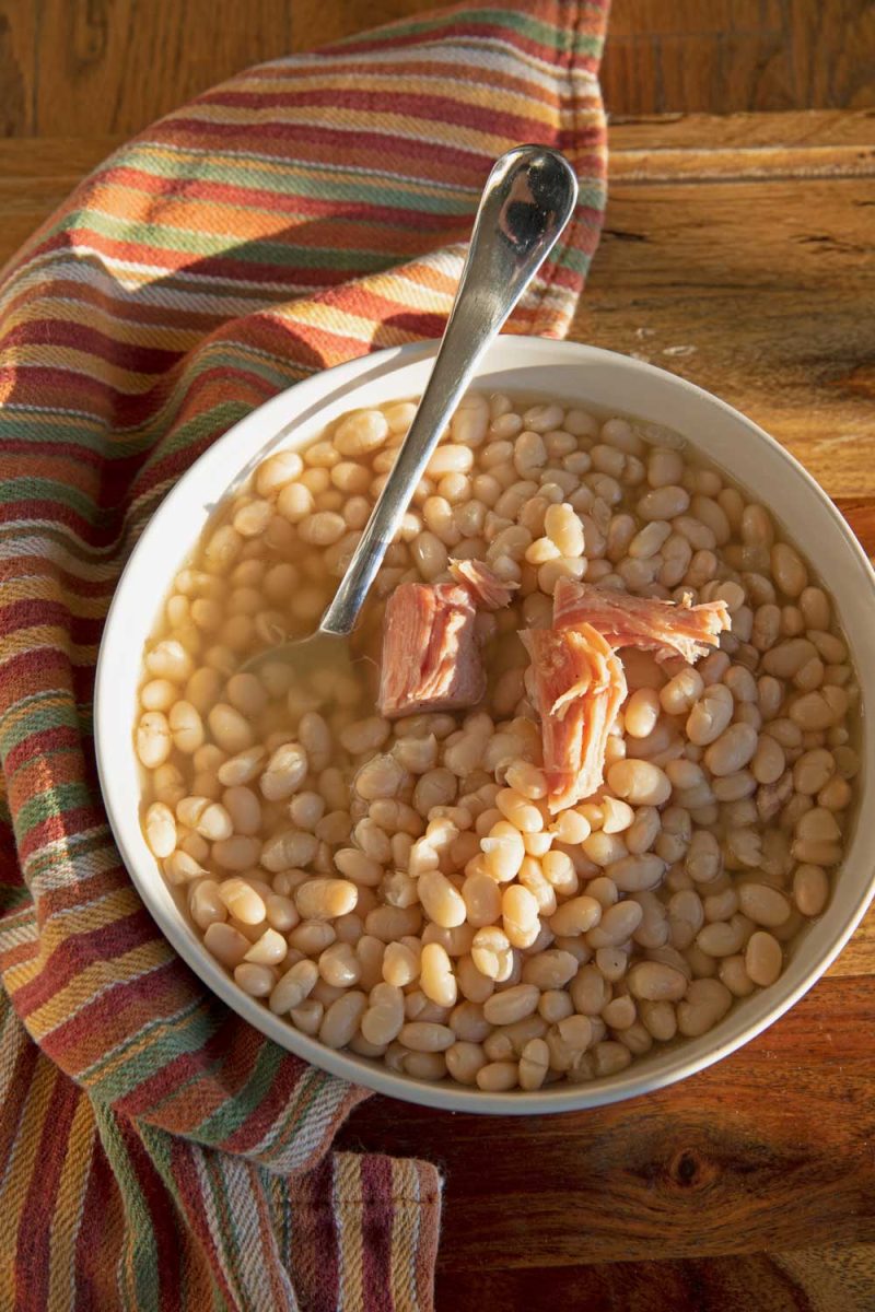 bowl of navy beans and ham