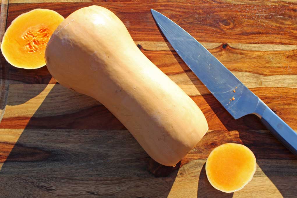 butternut squash with ends cut off