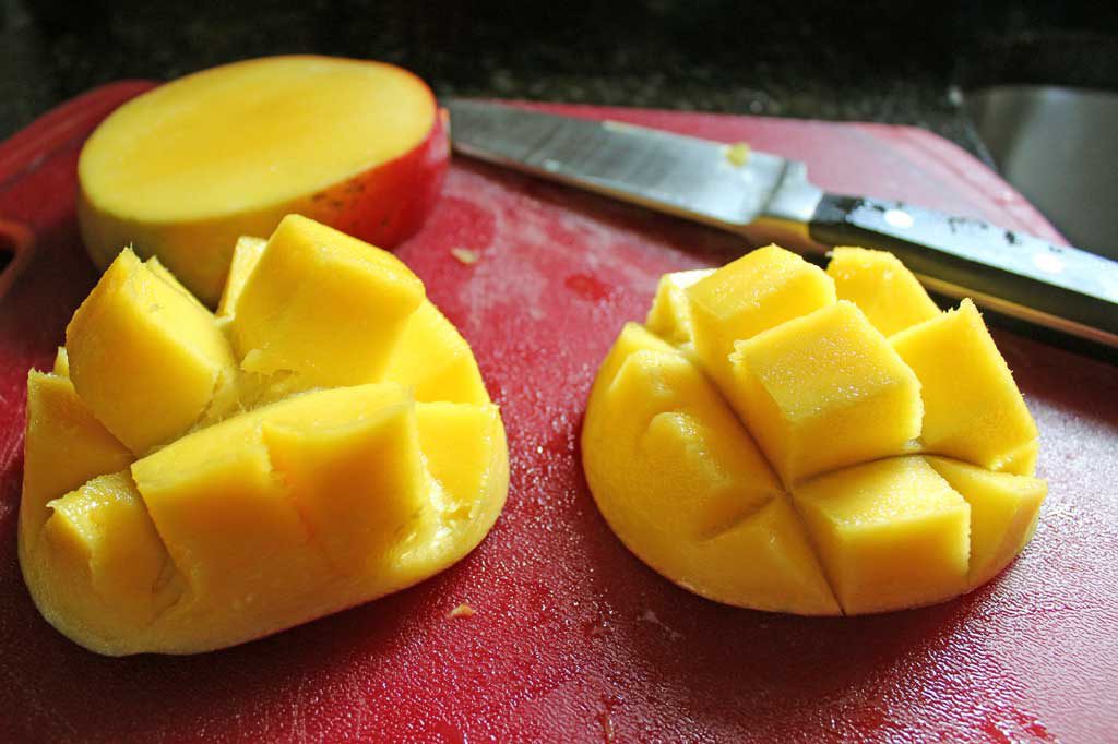 diced mangos