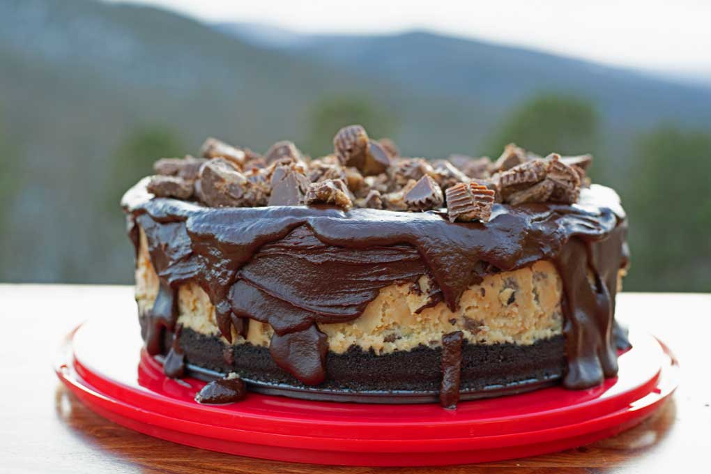Reese’s Cheesecake on platter ready to eat