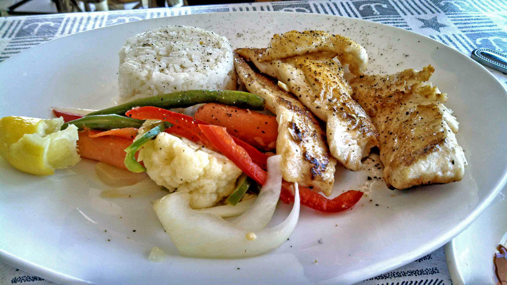 To celebrate our one year anniversary, David and I went to find warmth and sunshine in the Florida Keys. We ate at some really wonderful local restaurants. | TheMountainKitchen.com