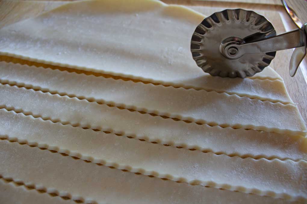 pastry wheel cutting pie crust