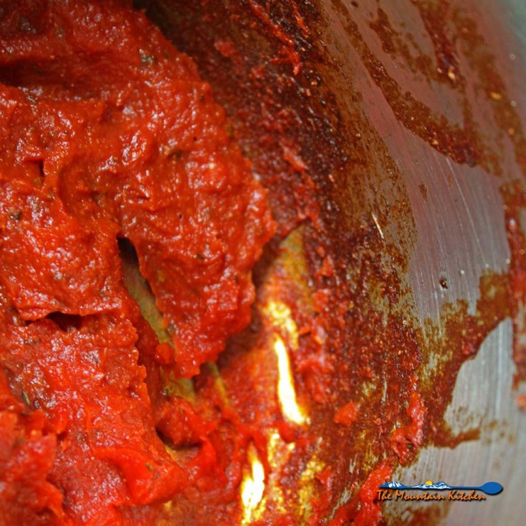 browning tomato sauce