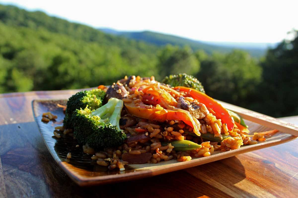 stir-fry with mountain view