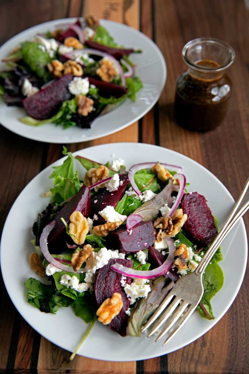 plated salads ready to eat