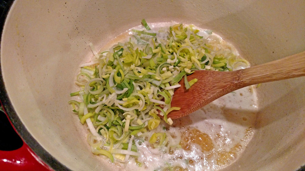 leeks in pot
