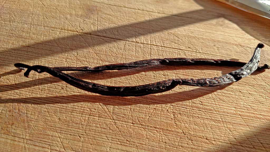 Stop wasting money on pure vanilla extract by making your own. It expires, just top the extract off with more vodka and add more vanilla beans as needed. | TheMountainKitchen.com