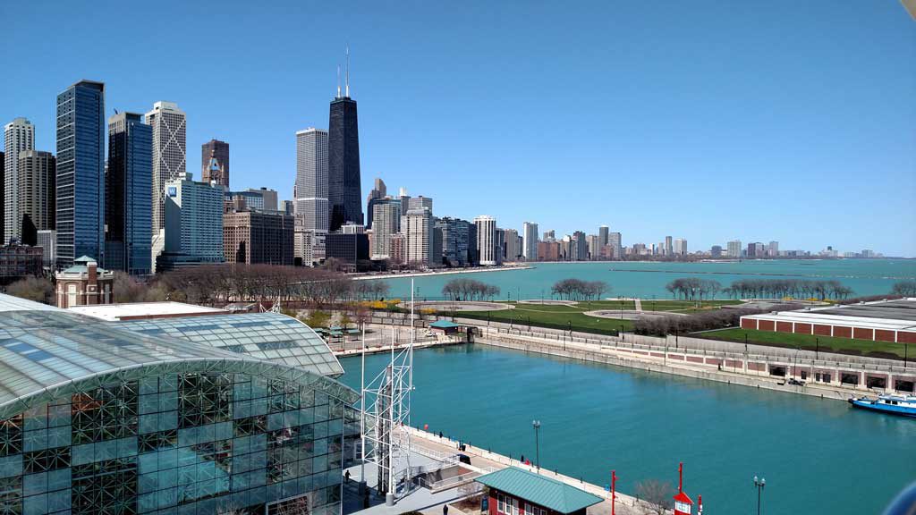 What a great trip to The Windy City! Time sort of stood still for a little while, and we were able to have fun and relax. Read about Chicago unplanned! | TheMountainKitchen.com