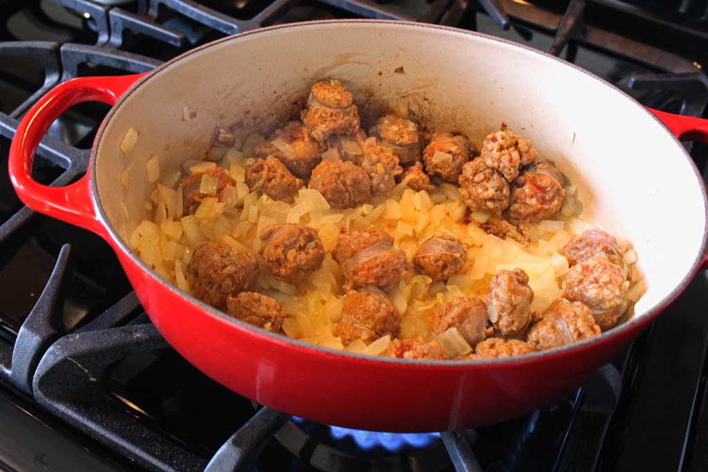Perfect for a weeknight meal, this chicken chorizo and rice comes together in less than an hour. Chorizo and fresh lemon juice set this dish off! | TheMountainKitchen.com