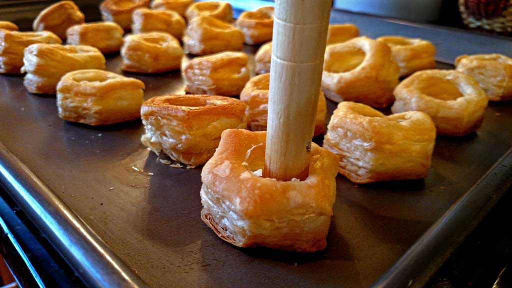 Squash Goat Cheese Tartlets: Bite-size pastry cups filled with squash and goat cheese. Perfect for an appetizer or Meatless Monday. | TheMountainKitchen.com