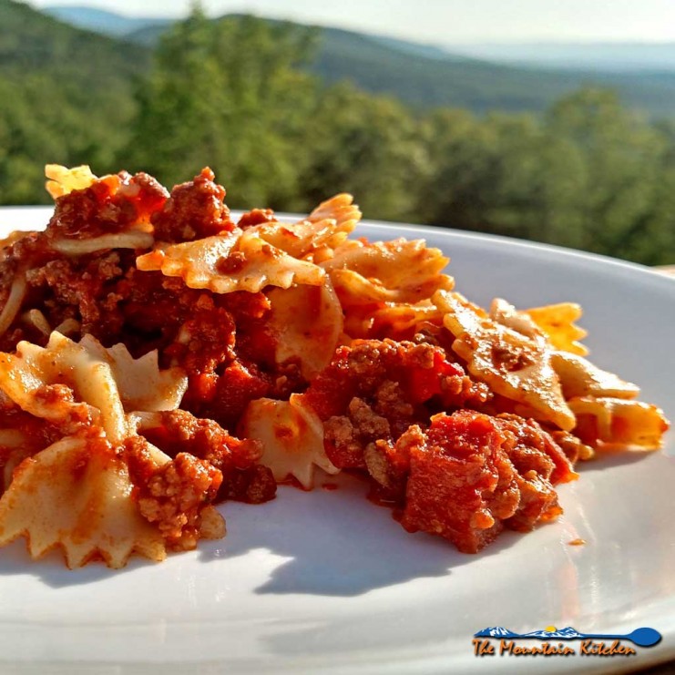 Sometimes we all need a break from the usual rotation. If you love spice it is easy to change-up your normal pasta. Spice up your pasta! | TheMountainKitchen.com