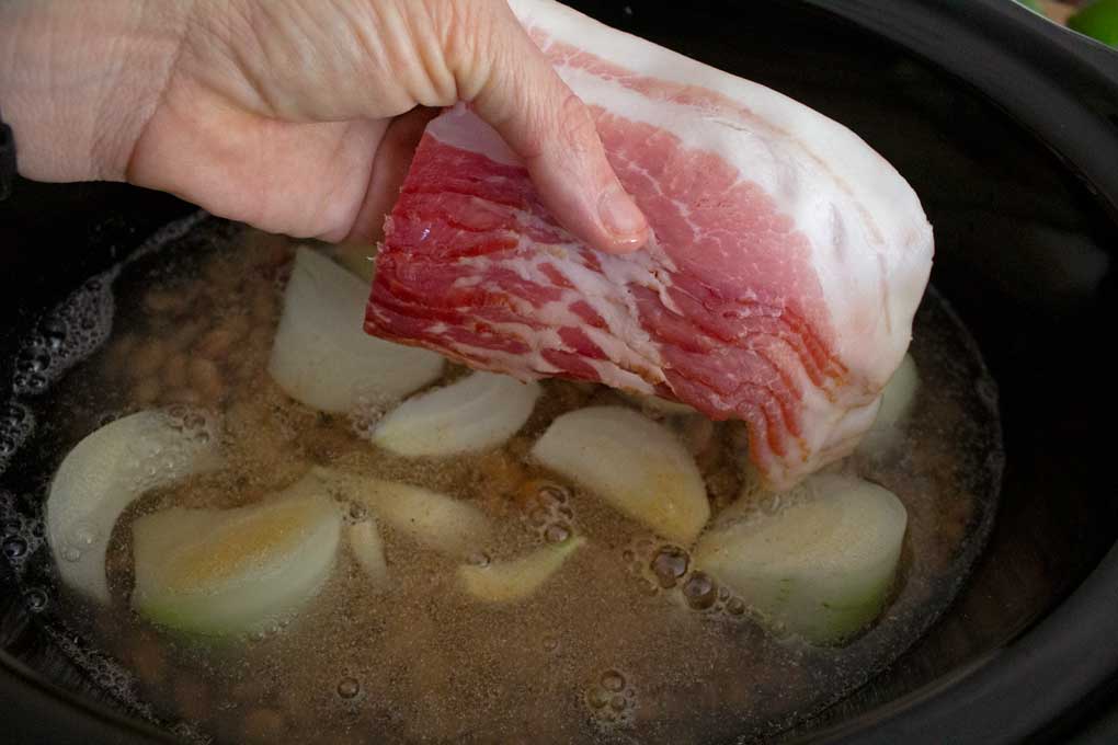 adding bacon to crock-pot