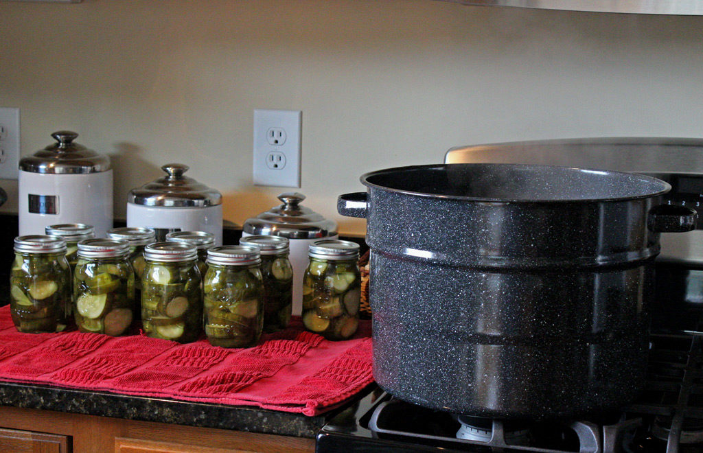 waterbath canner with pickles in jars