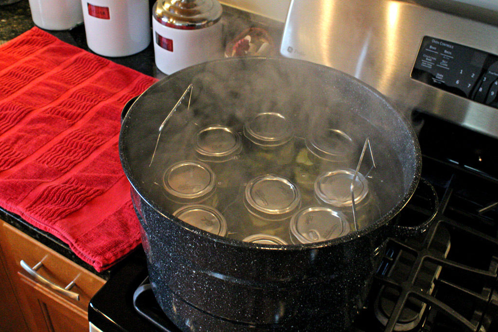 jars in steaming hot canner