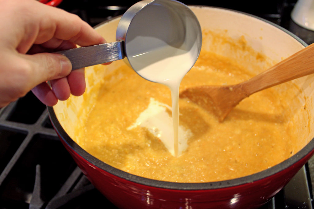 This cauliflower corn chowder is a hearty, rich, vegetable-heavy chowder is a simple recipe that calls for basic ingredients. Perfect to melt away the cold!