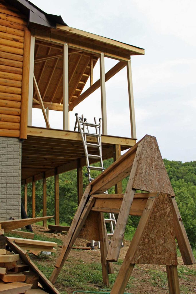 The Spivey Deck Project 2017: Sharing before and after shots and a video tour! We look forward to using our new outdoor space for many years to come! | TheMountainKitchen.com
