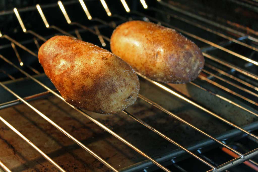 baking potatoes in oven