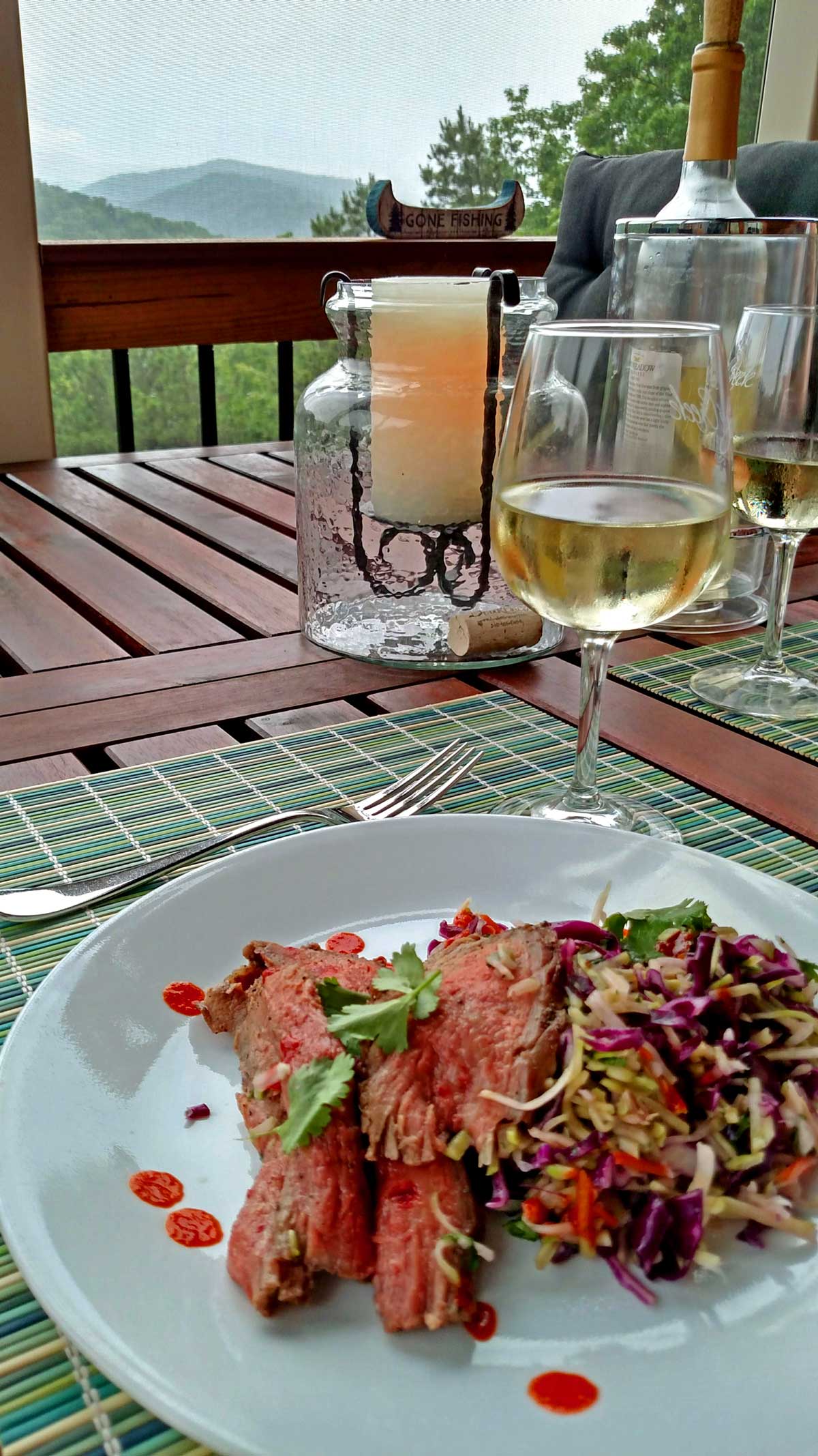 This is a quick and easy Grilled Thai Steak Salad is infused with such amazing Asian flavor. Crisp salad paired with grilled flank steak. Try it tonight! | TheMountainKitchen.com