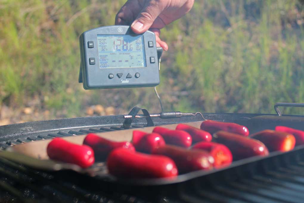 Smoke Thermometer from Theroworks used to monitor temperature of grate