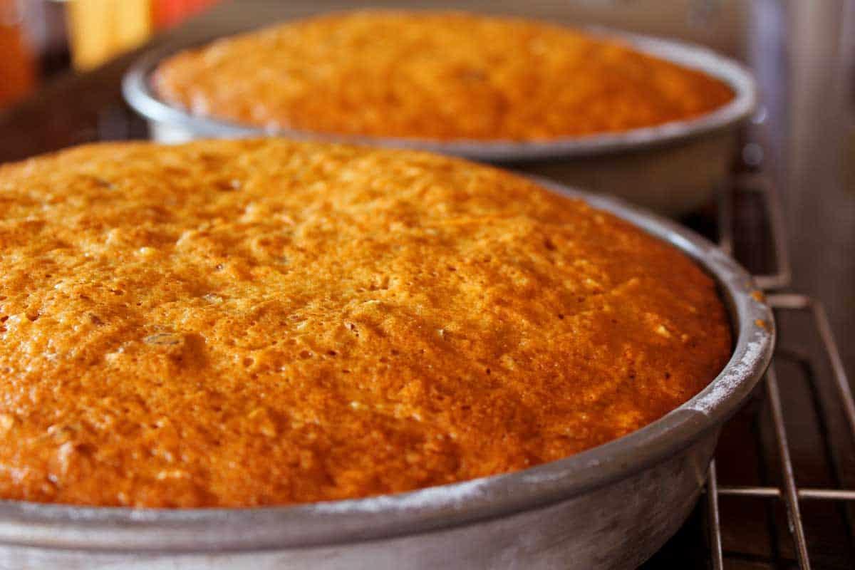 cake cooling in pans