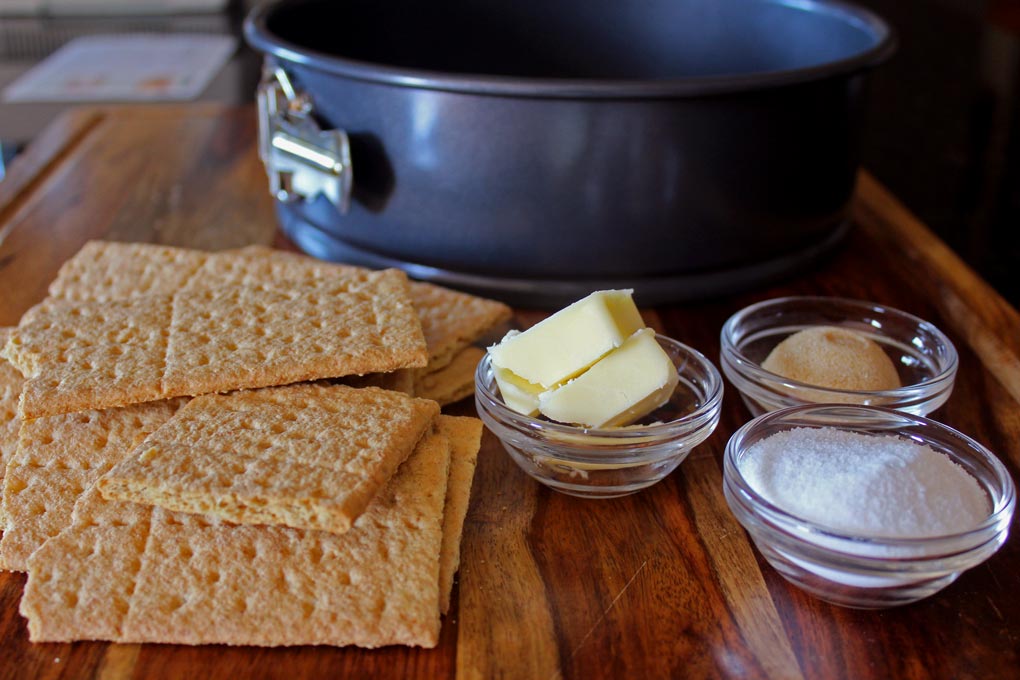 ingredients to make crust