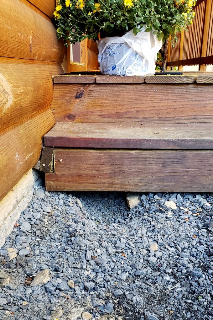 hole dug under steps