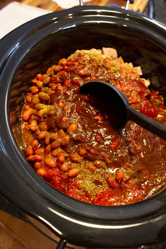 chili ingredients in crock-pot