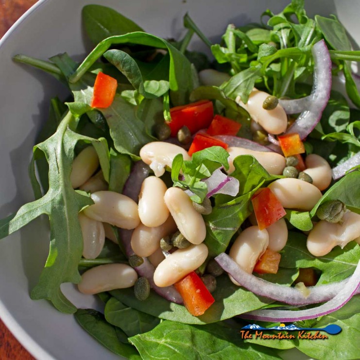 white bean arugula salad