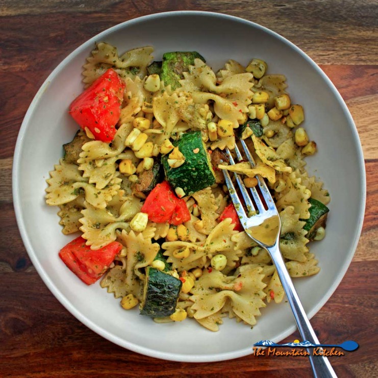 pesto pasta with summer vegetables