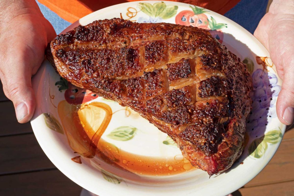 david holding plate with smoked tri tip