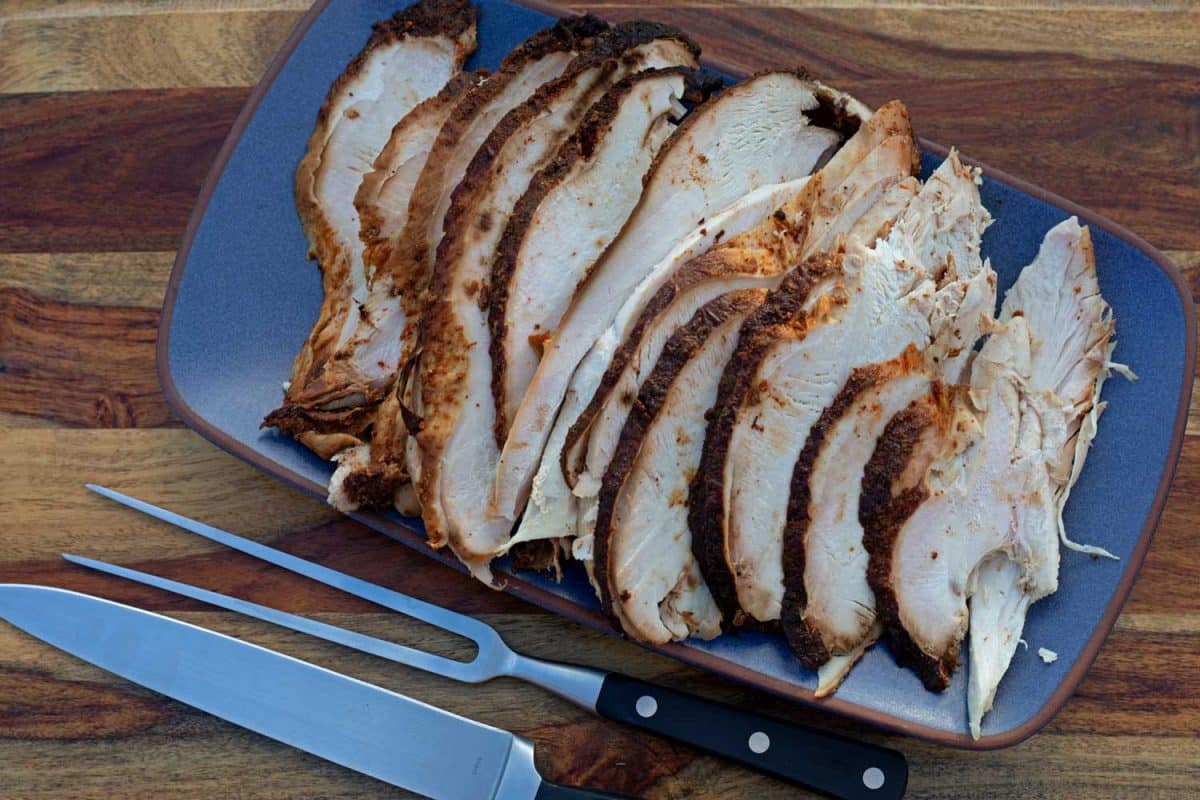 carved smoked turkey breast meat