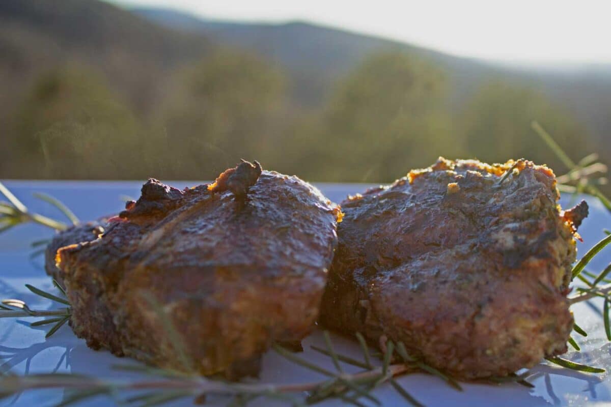 grilled lamb loin chops on platter