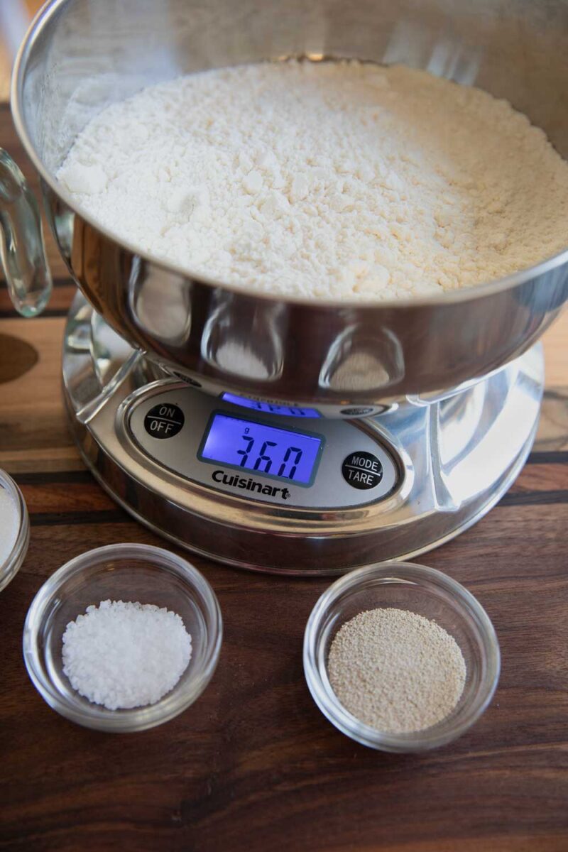 scale with bread flour in bowl