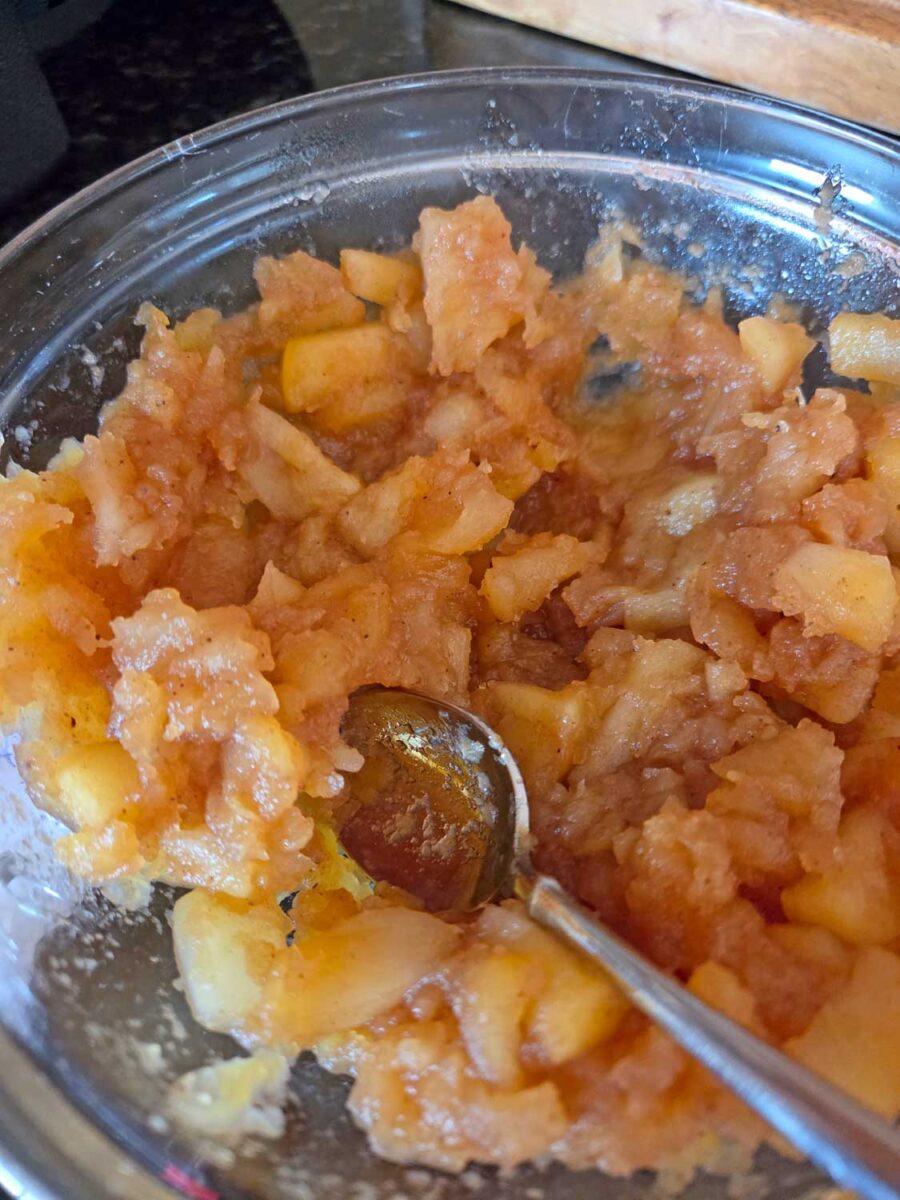 cooked apple filling